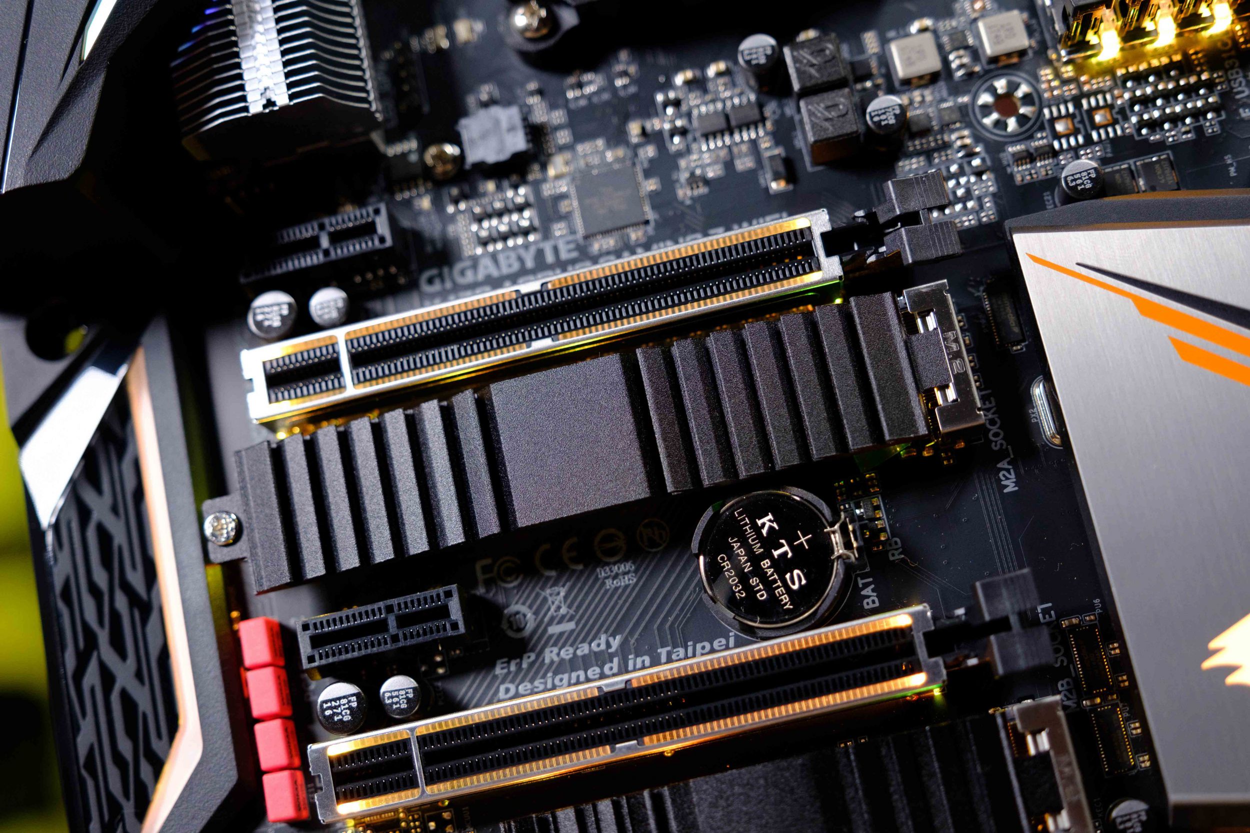 First Look: X470 AORUS Gaming 7 WIFI | AORUS